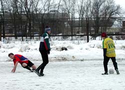 В завершение праздника - традиционный футбол
