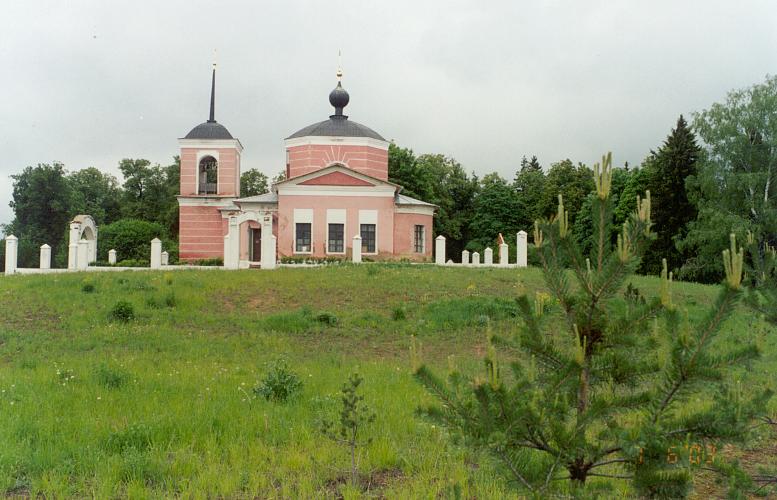 Покровская церковь в Огниково